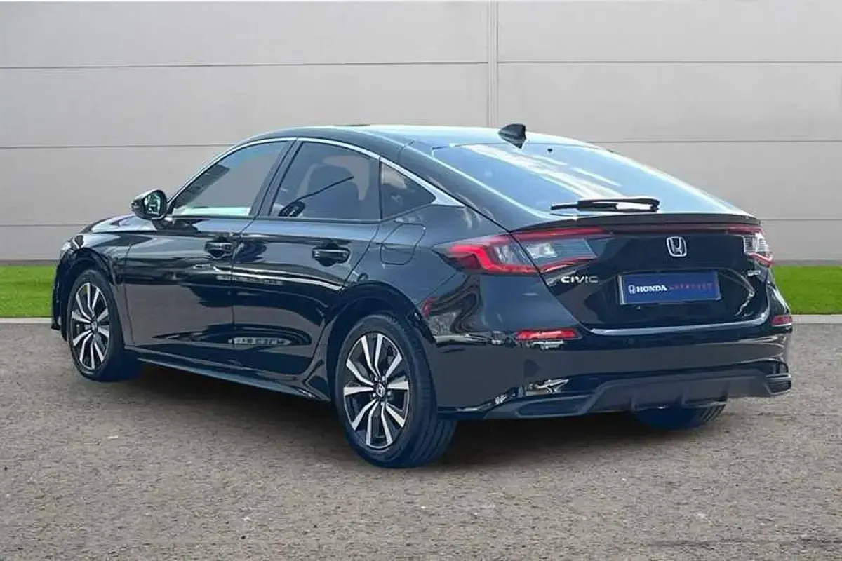 Used Honda Civic Elegance 143 HP (105 kW) 2025 Black