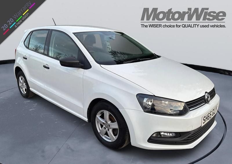 Used VW Polo SE 2015 White Hatchback