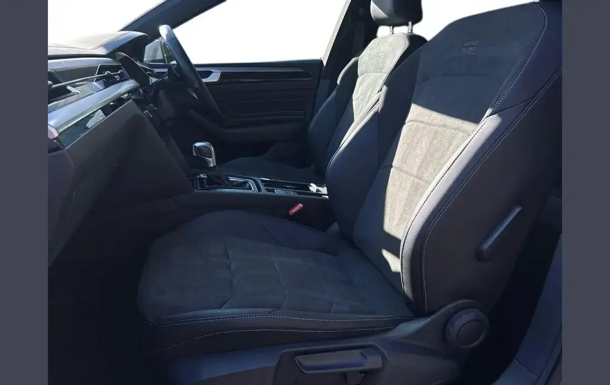 Used VW Arteon R-line 218 HP (160 kW) 2024 Grey Estate