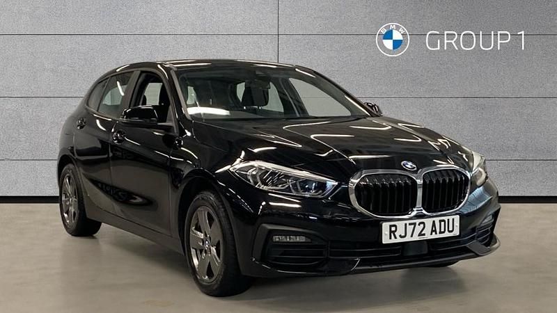 Used BMW 118 Sport Line 134 HP (98 kW) 2022 Black Hatchback