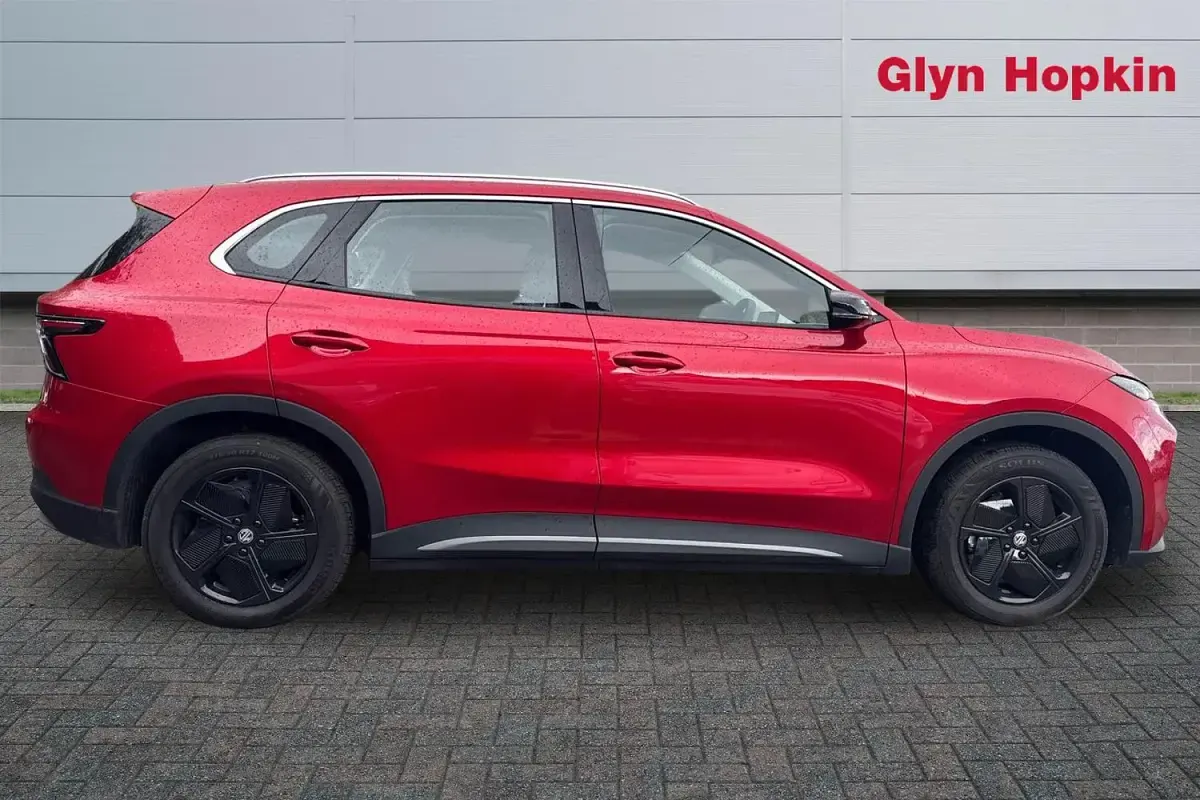 New MG MG5 EV SE 2025 Red Estate