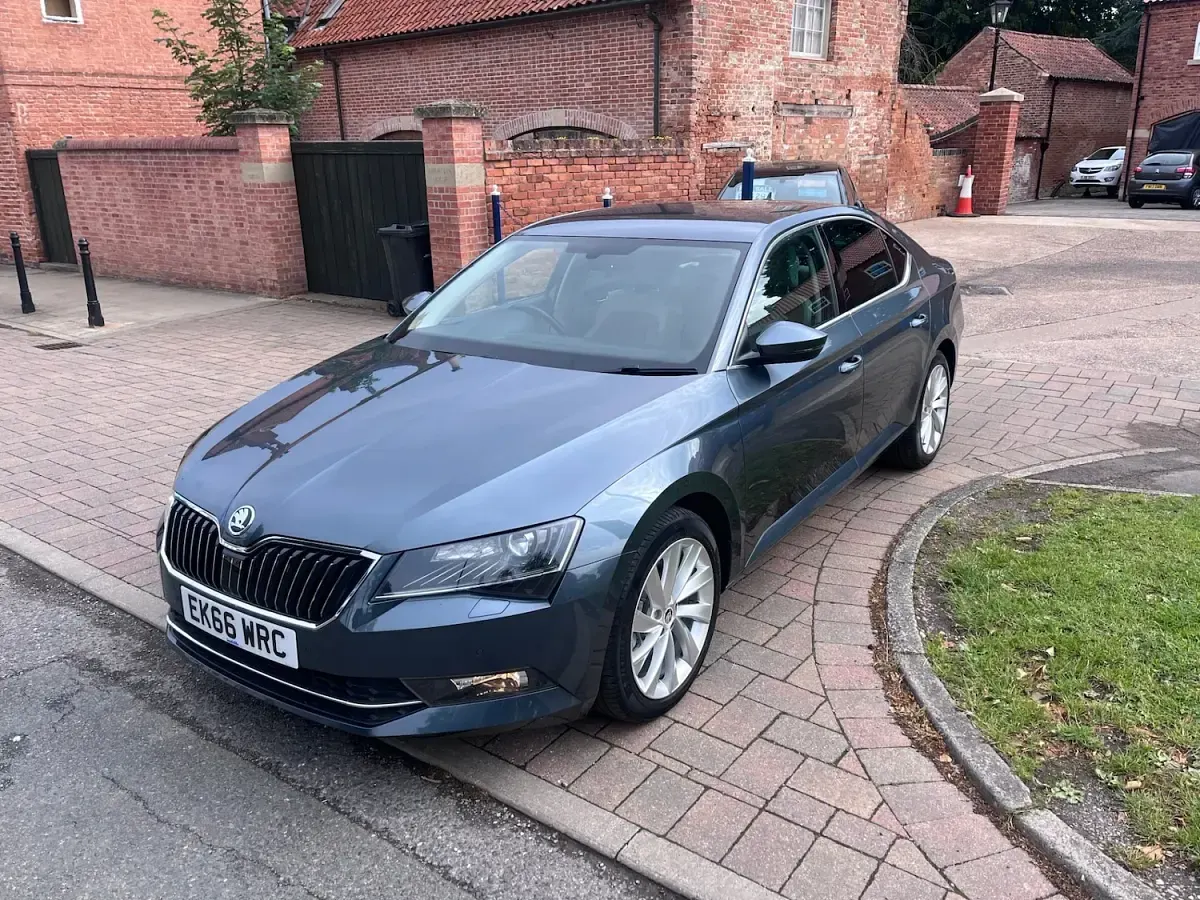 Used Skoda Superb SE L Executive 150 HP (110 kW) 2016 Grey Hatchback