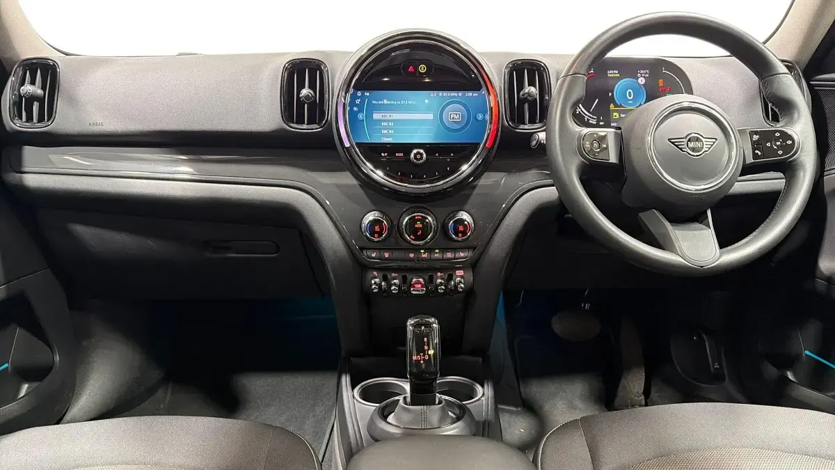 Used Mini Cooper Countryman Classic 134 HP (98 kW) 2023 Red SUV