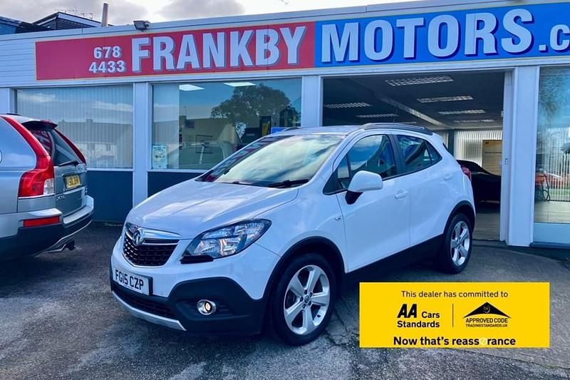 Used Vauxhall Mokka 115 HP (84 kW) 2015 White SUV