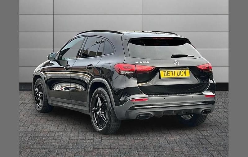 Used Mercedes GLA180 AMG Line Premium 136 HP (100 kW) 2022 Black SUV
