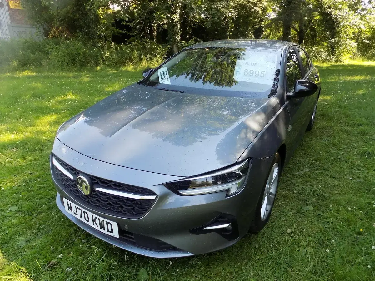 Used Vauxhall Insignia Sport 122 HP (89 kW) 2020 Grey Hatchback