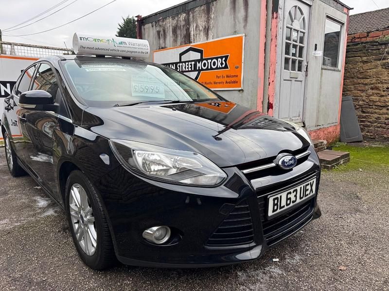 Used Ford Focus Titanium 115 HP (84 kW) 2014 Black Hatchback