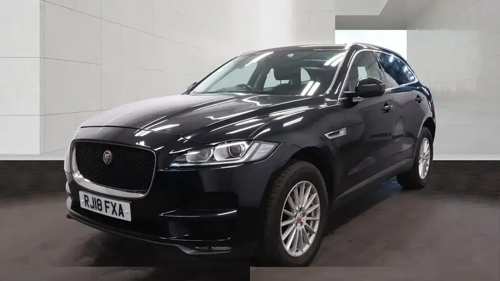 Used Jaguar F-Pace Prestige 180 HP (132 kW) 2018 Black SUV