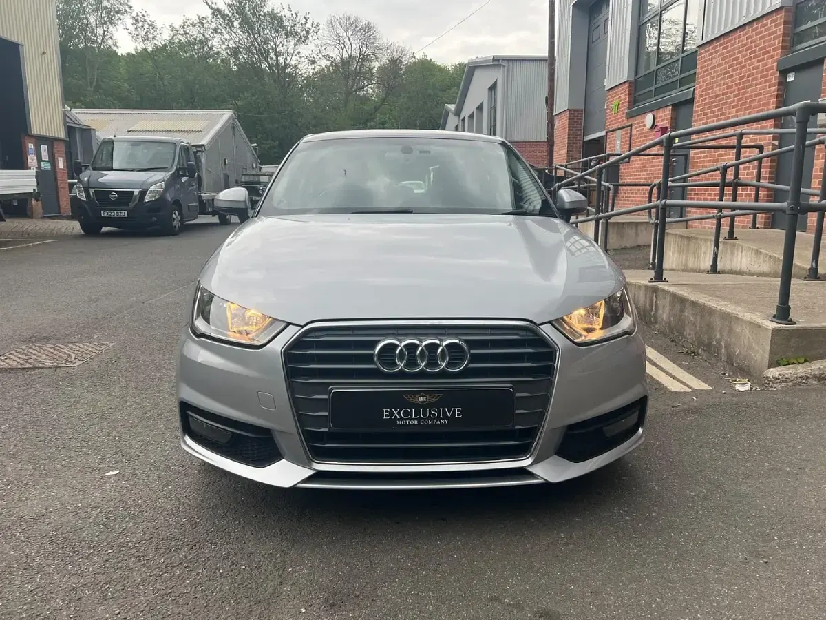 Used Audi A1 Sportback Sport 2016 Silver Hatchback