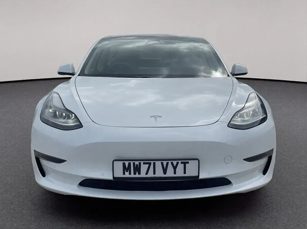 Used Tesla Model 3 Long Range AWD 254 kW (346 HP) 2021 White Sedan