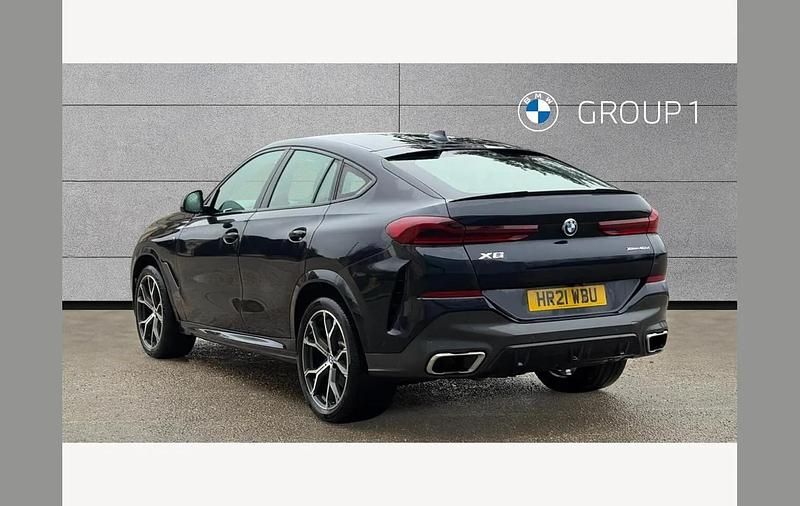 Used BMW X6 M Sport 334 HP (245 kW) 2021 Black SUV