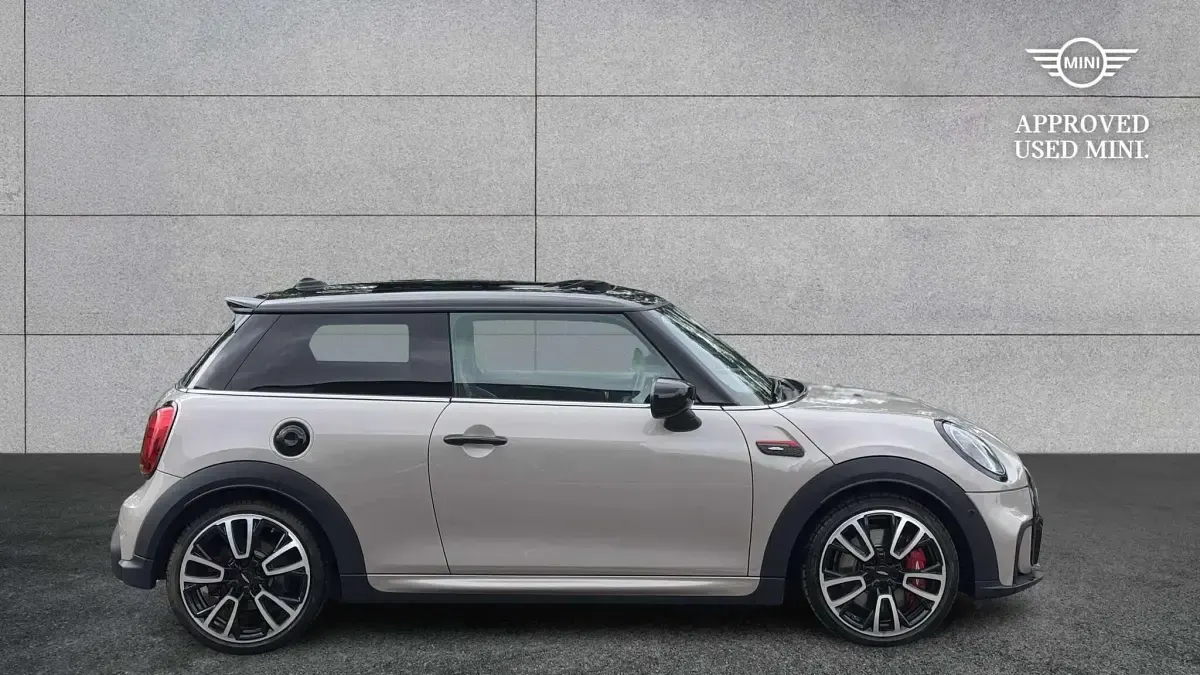 Used Mini John Cooper Works Hatch 228 HP (167 kW) 2024 Grey Hatchback