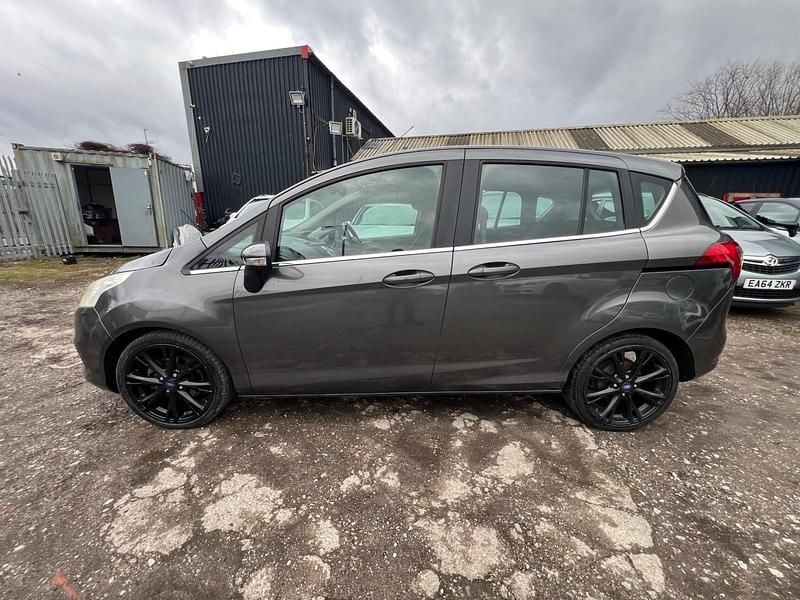 Used Ford B-MAX Titanium 105 HP (77 kW) 2015 Grey MPV