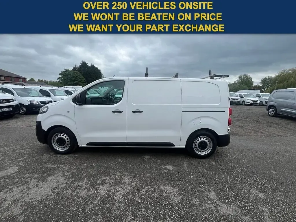 Used Citroën Dispatch 2021 White MPV