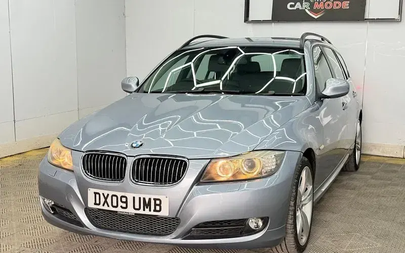 Used BMW 325 Performance 218 HP (160 kW) 2009 Blue Estate