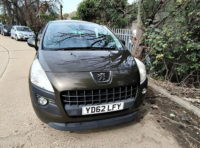 Used Peugeot 3008 Active 2012 Brown Hatchback
