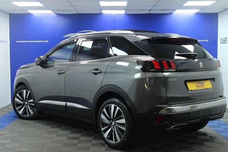 Used Peugeot 3008 GT-line 130 HP (95 kW) 2018 Grey SUV