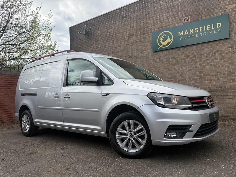 Used VW Caddy Maxi Highline 102 HP (75 kW) 2018 Silver MPV