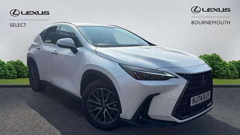 White Used 2024 Lexus NX350h SUV | £42,447 (Fair price) - Image 1/4