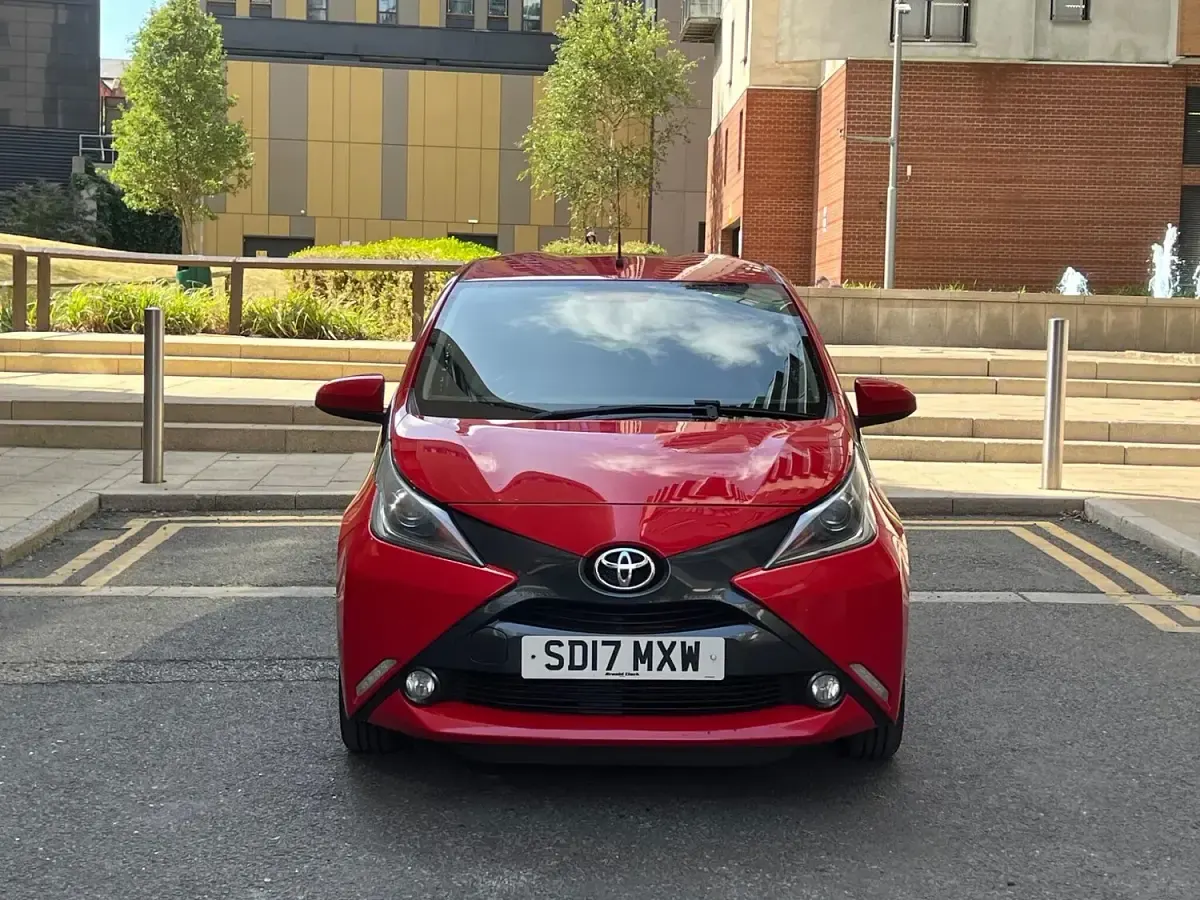 Used Toyota Aygo x-style 2017 Red Hatchback