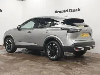 Used Nissan Qashqai N-Connecta 140 HP (102 kW) 2025 Silver SUV