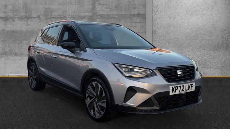 Silver Used 2022 Seat Arona FR Sport SUV | £12,490 (Fair price) - Image 1/4