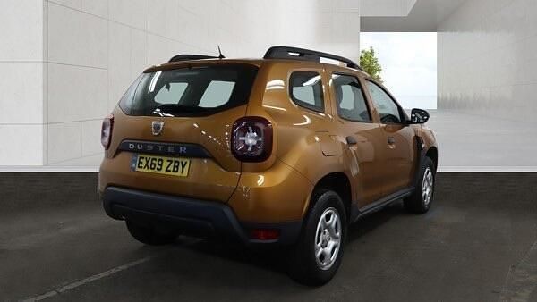 Used Dacia Duster Essentiel 114 HP (83 kW) 2019 Orange SUV