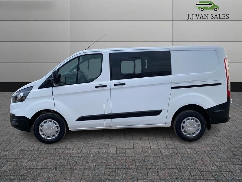 Used Ford Transit Custom 105 HP (77 kW) 2019 White Van
