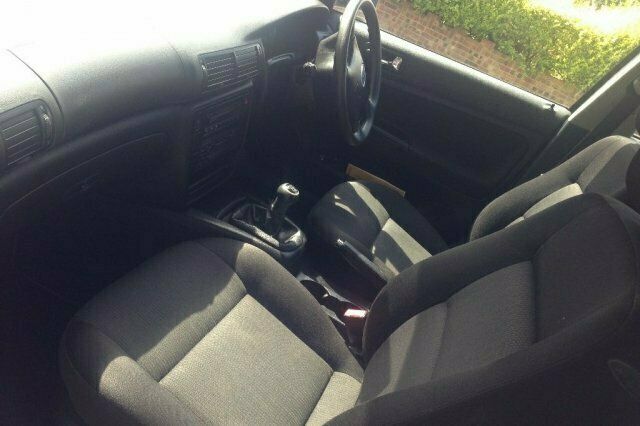 Used 2001 VW Passat Sedan | £1,000 - Image 1/4