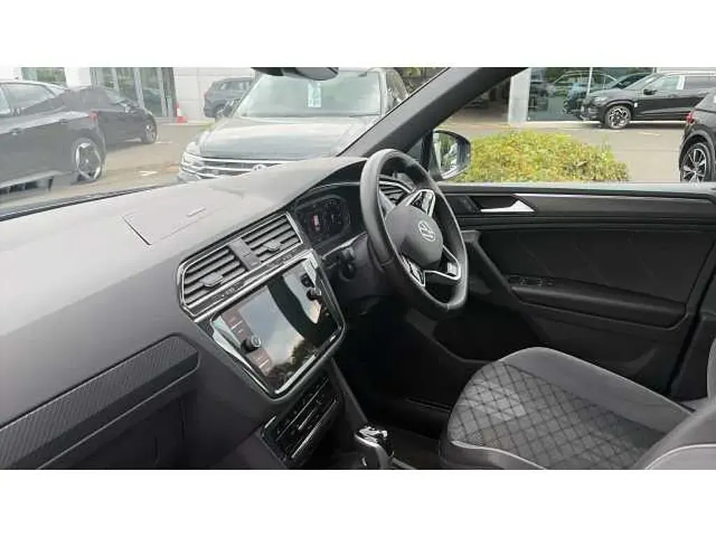 Used VW Tiguan R-line Edition 150 HP (110 kW) 2023 Dolphin grey metallic SUV