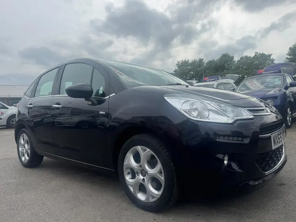 Used Citroën C3 Exclusive 110 HP (80 kW) 2015 Blue Hatchback