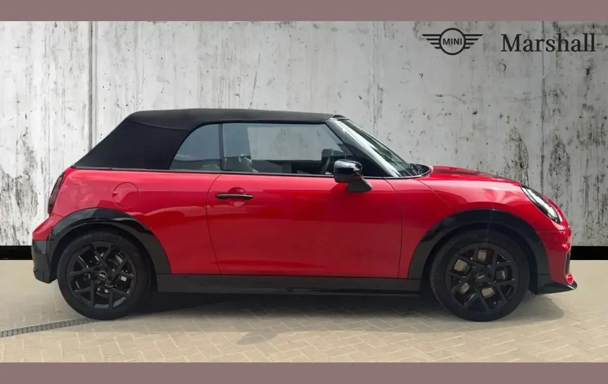 Used Mini Cooper Cabriolet Sport 201 HP (147 kW) 2026 Red Cabriolet