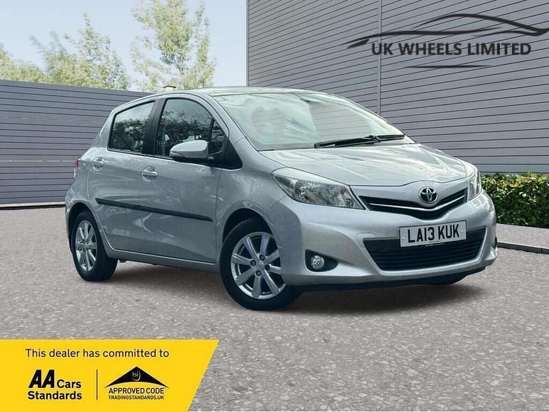 Silver Used 2013 Toyota Yaris Multidrive S Hatchback | £7,990 (Good price) - Image 1/3