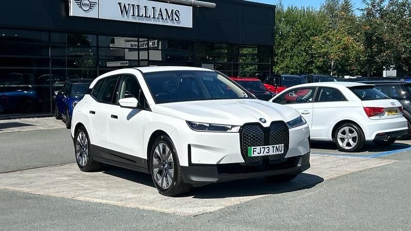 White Used 2023 BMW iX Sport Line SUV | £31,985 (Super price) - Image 1/4
