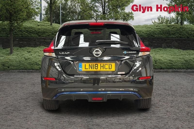 Used Nissan Leaf Tekna 110 kW (150 HP) 2018 Black Hatchback