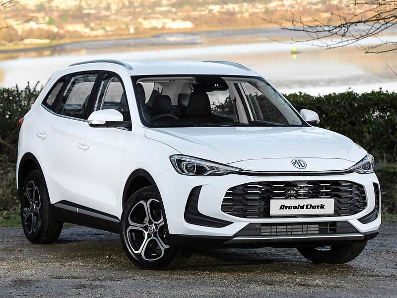 Used MG ZS SE 196 HP (144 kW) 2024 White Sedan