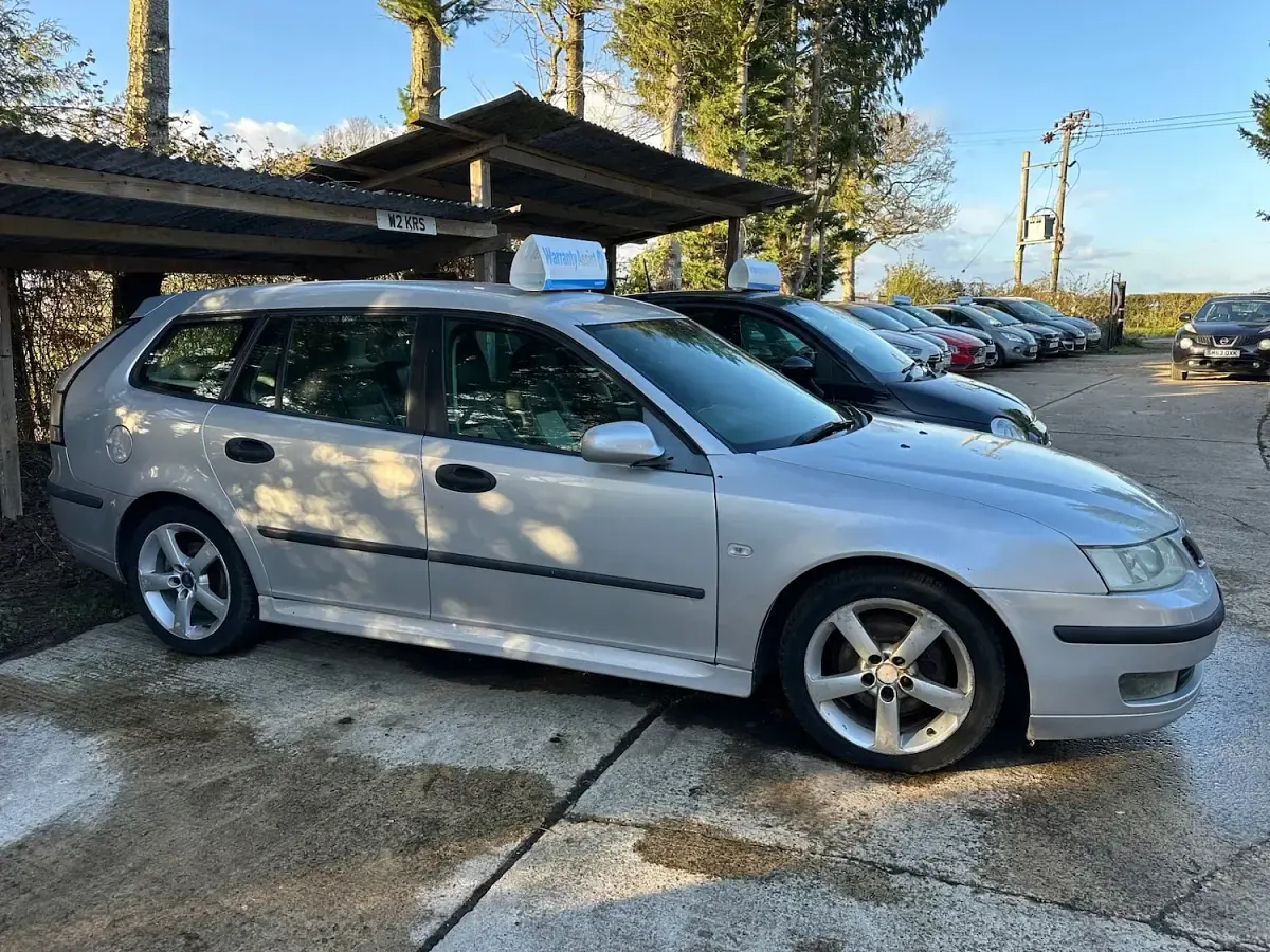 Used Saab 9-3 Vector 147 HP (108 kW) 2005 Silver Estate