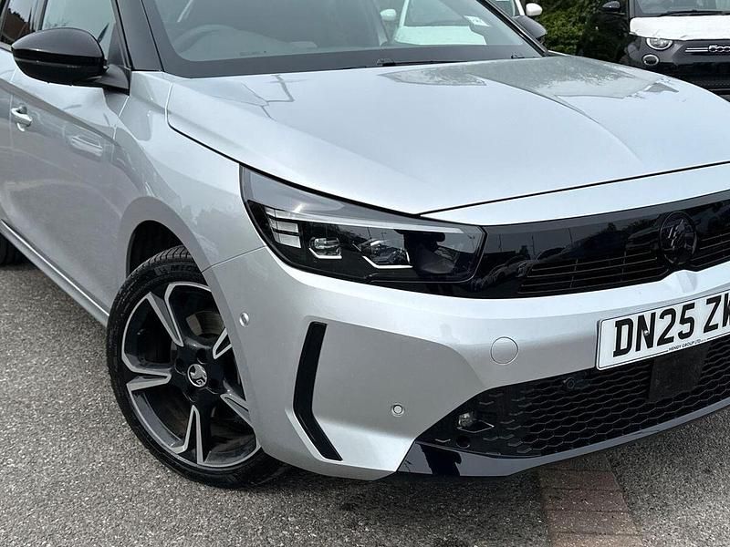Second-hand Vauxhall Corsa Ultimate 99 CP (72 kW) 2025 Gri Hatchback