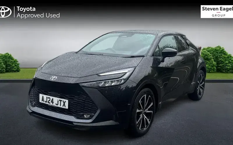 Used Toyota C-HR Design 140 HP (102 kW) 2026 SUV
