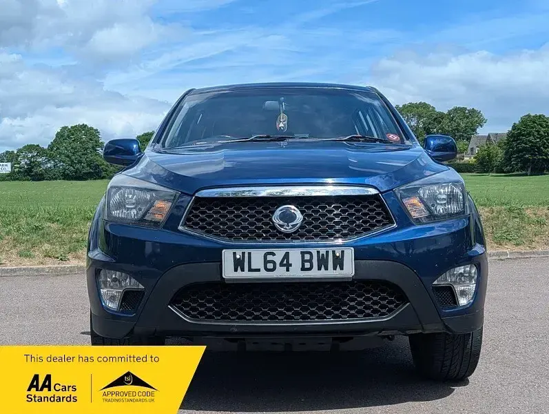 Used SsangYong Korando 2014 Blue SUV