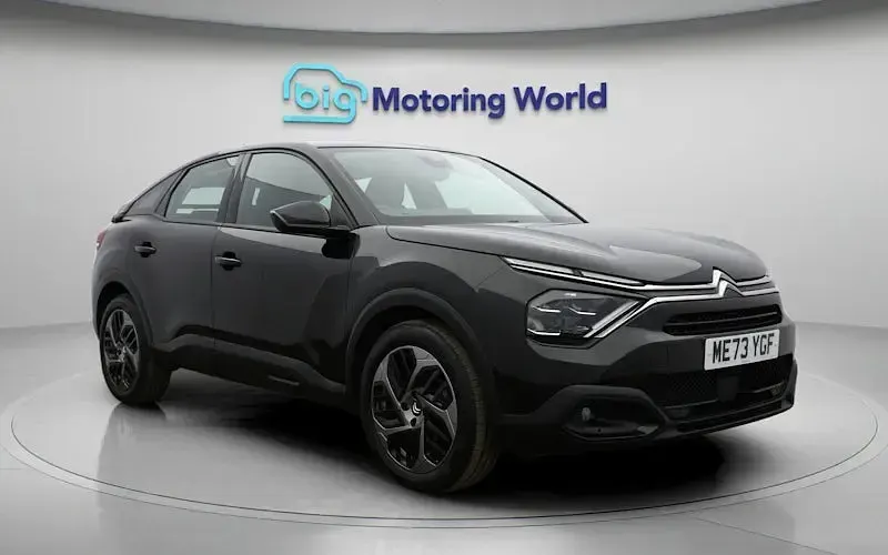 Used Citroën C4 PureTech 101 HP (74 kW) 2024 Black SUV