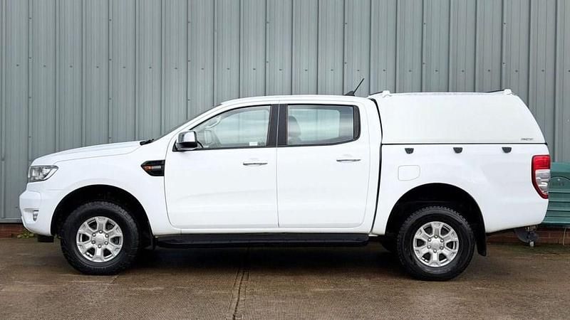 Used Ford Ranger XLT 170 HP (125 kW) 2021 White Pickup