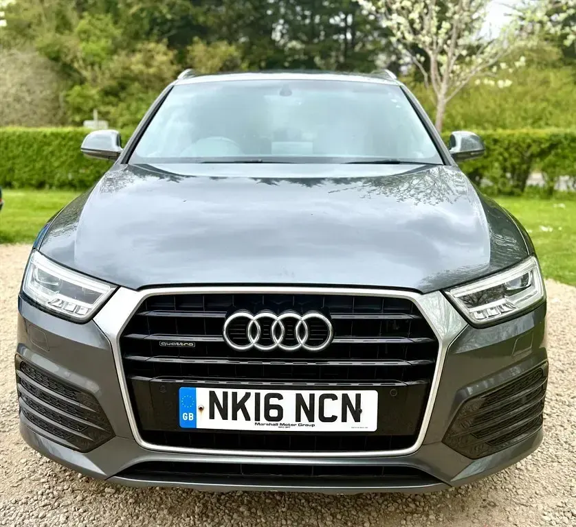 Używany Audi Q3 S-line plus 150 KM (110 kW) 2016 Szary SUV