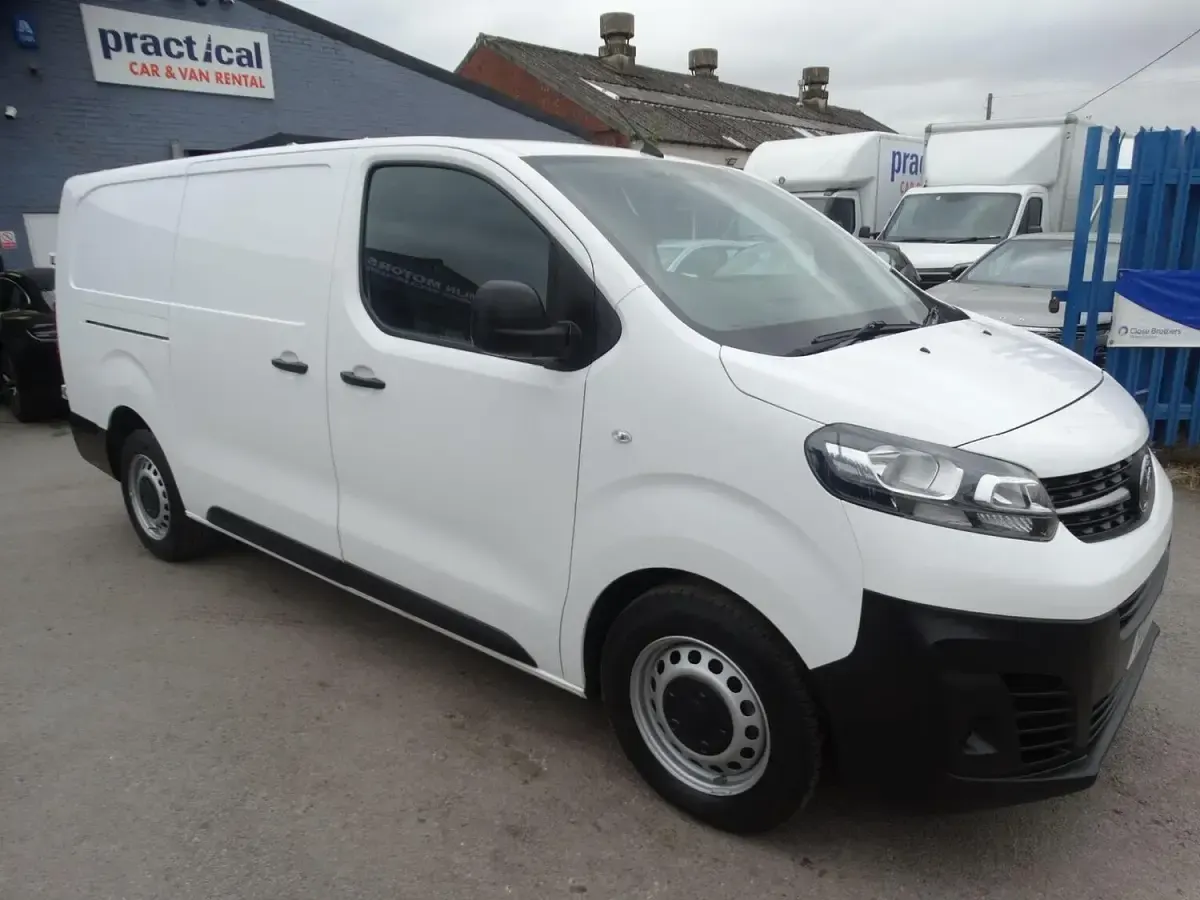 Used Vauxhall Vivaro Edition 2021 White MPV