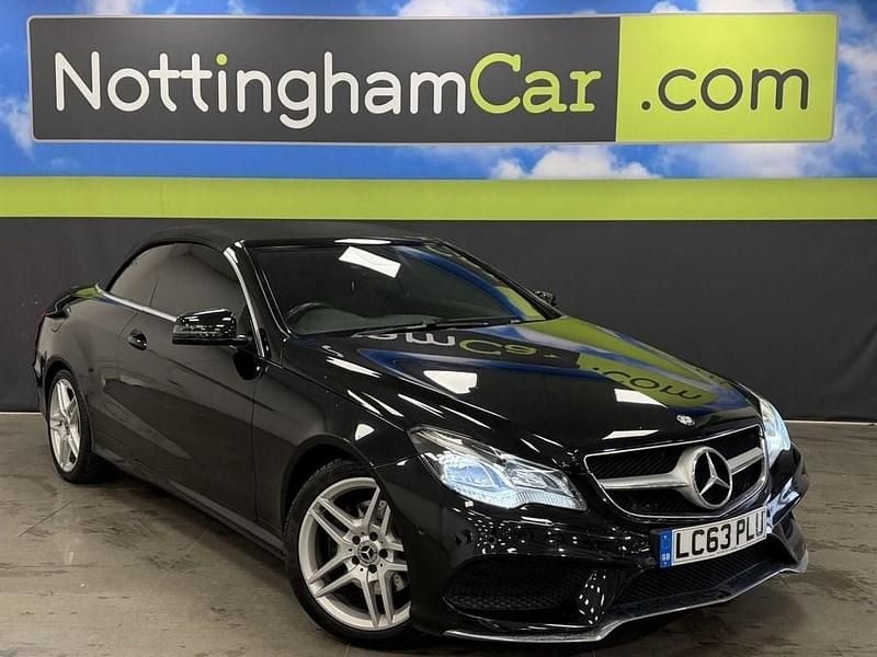 Usado Mercedes E220 AMG 2014 Preto Cabrios