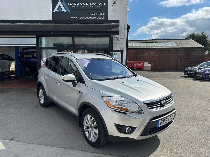 Used Ford Kuga Titanium 140 HP (102 kW) 2012 Silver SUV