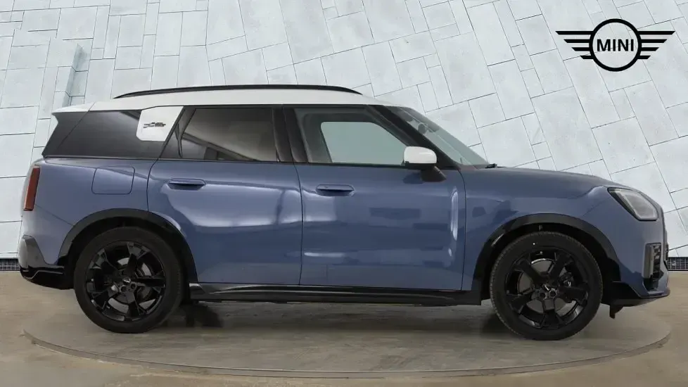 Used Mini Countryman 147 kW (201 HP) 2024 Blue SUV
