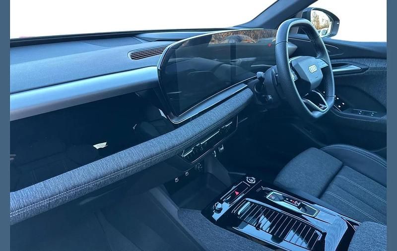 Used Audi Q6 e-tron S-Line 284 kW (387 HP) 2024 Black SUV