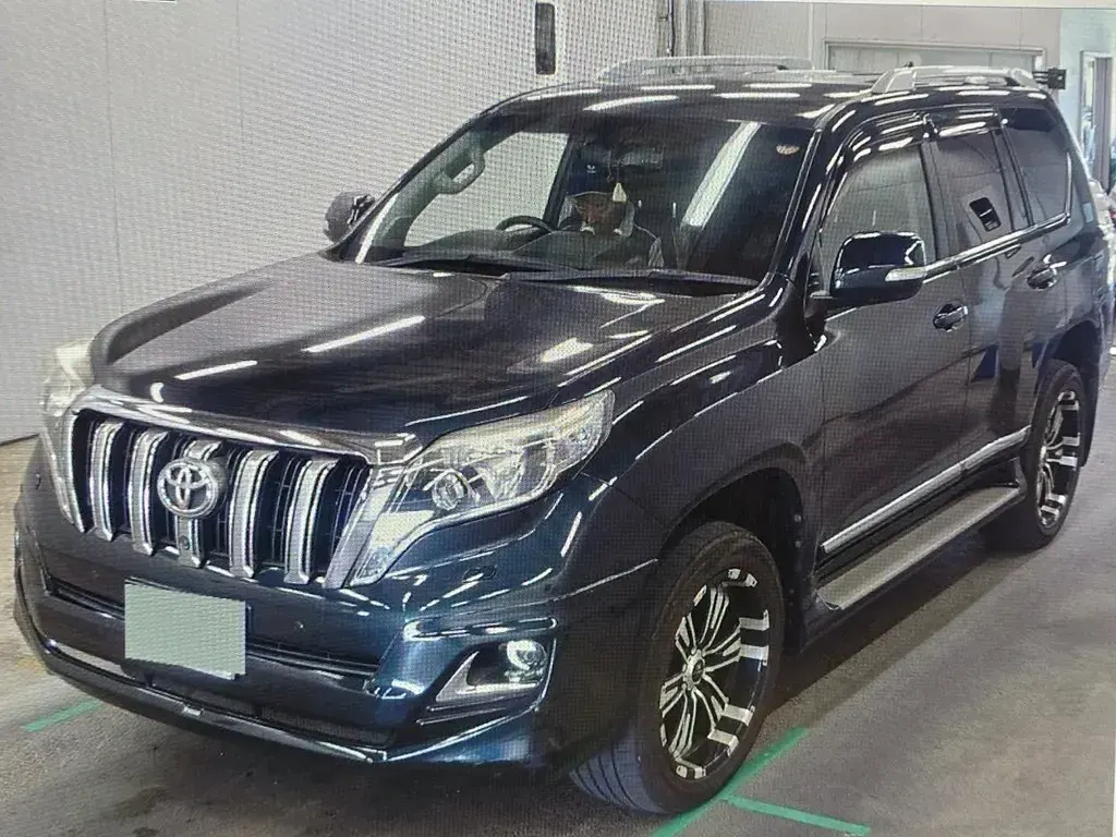 Usado Toyota Land Cruiser TX 177 HP (130 kW) 2016 Branco SUV