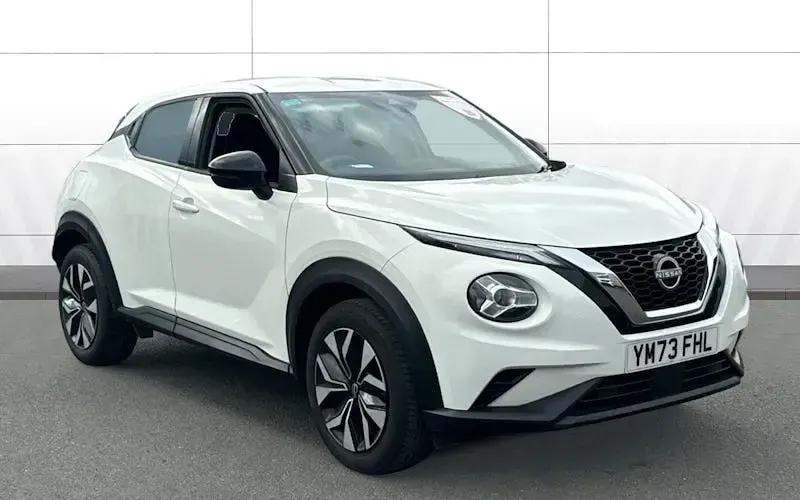 Usado Nissan Juke Acenta 114 HP (83 kW) 2023 SUV